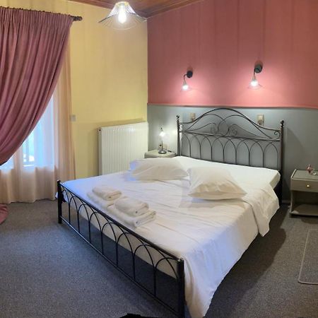 Guesthouse Sinoi Витина Екстериор снимка