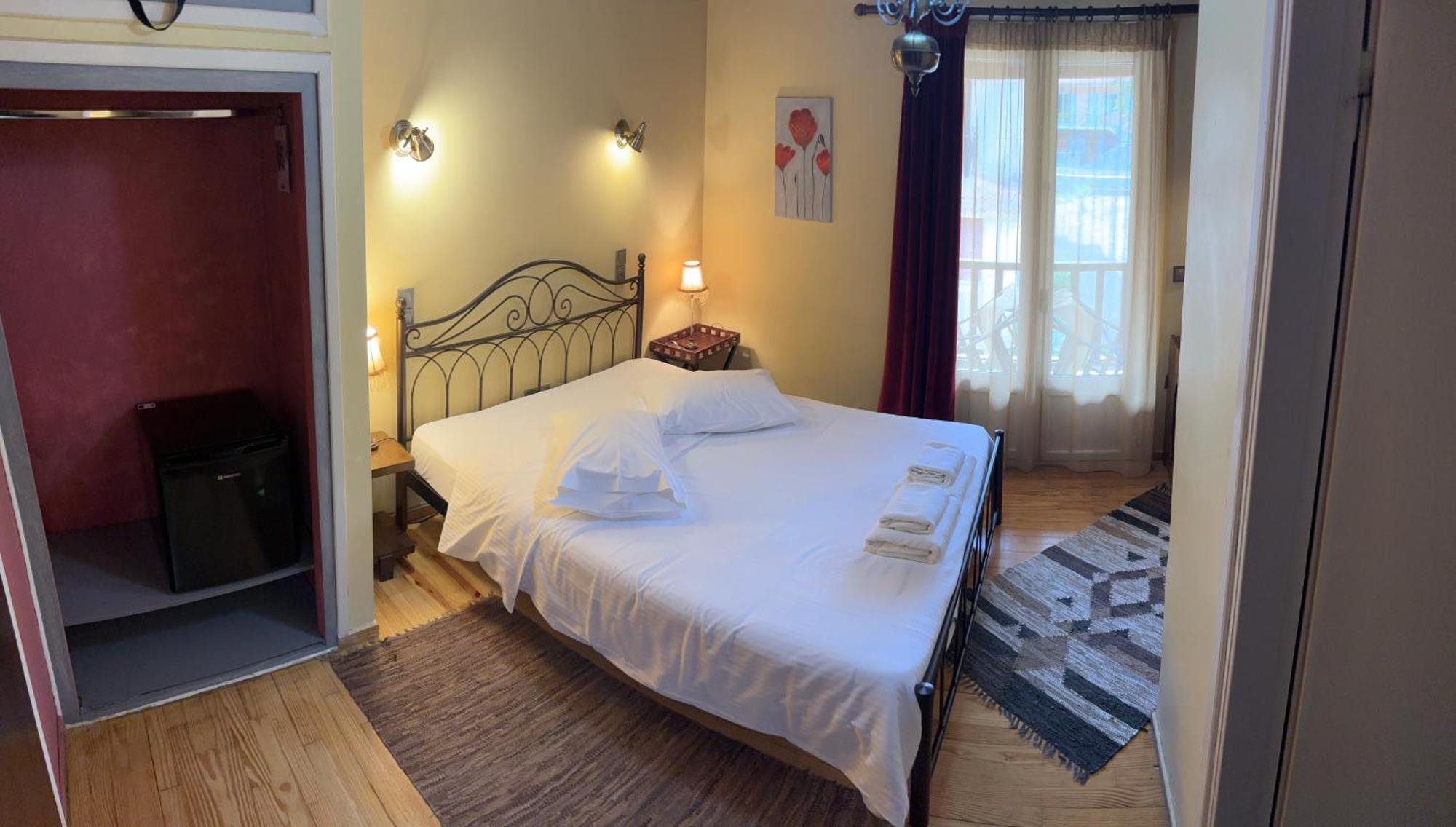 Guesthouse Sinoi Витина Екстериор снимка