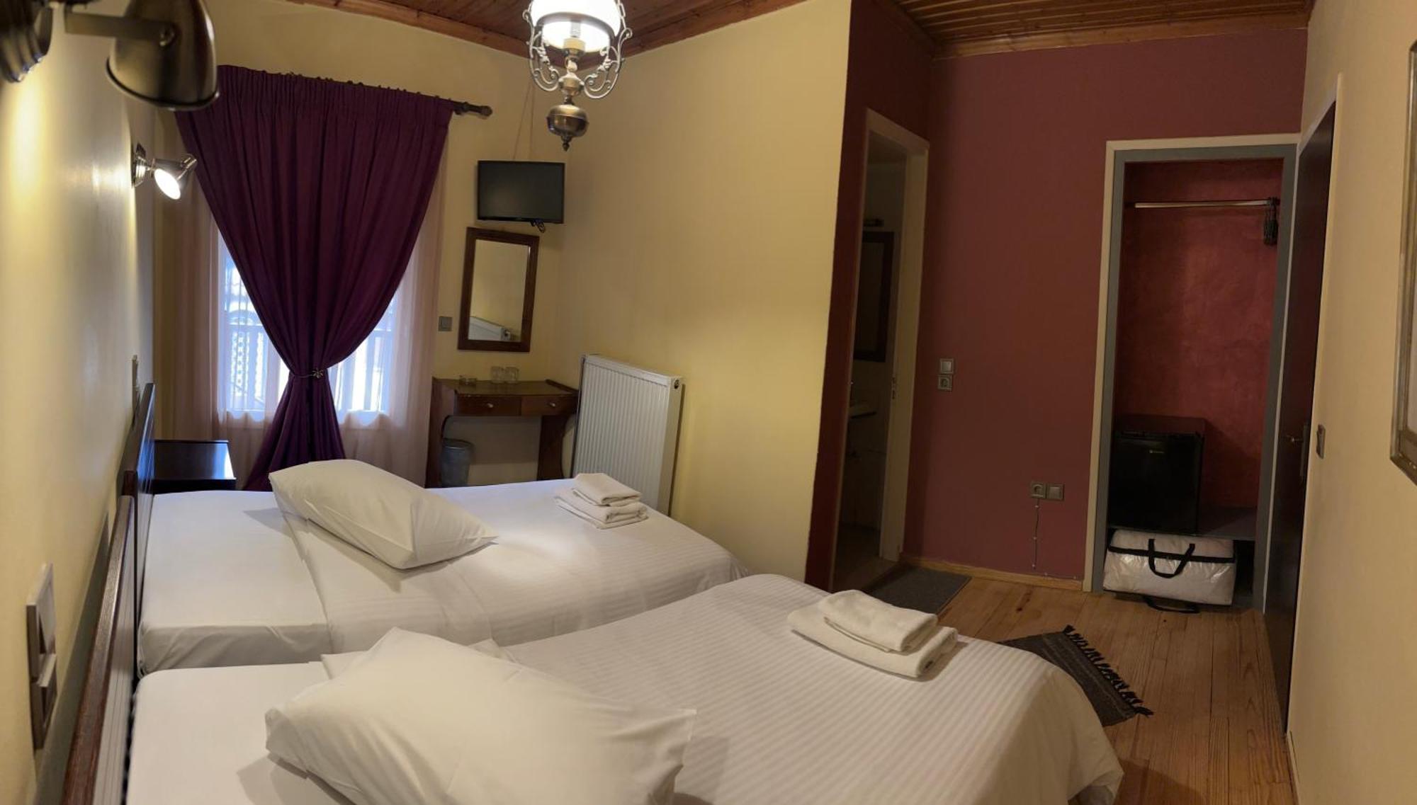 Guesthouse Sinoi Витина Екстериор снимка