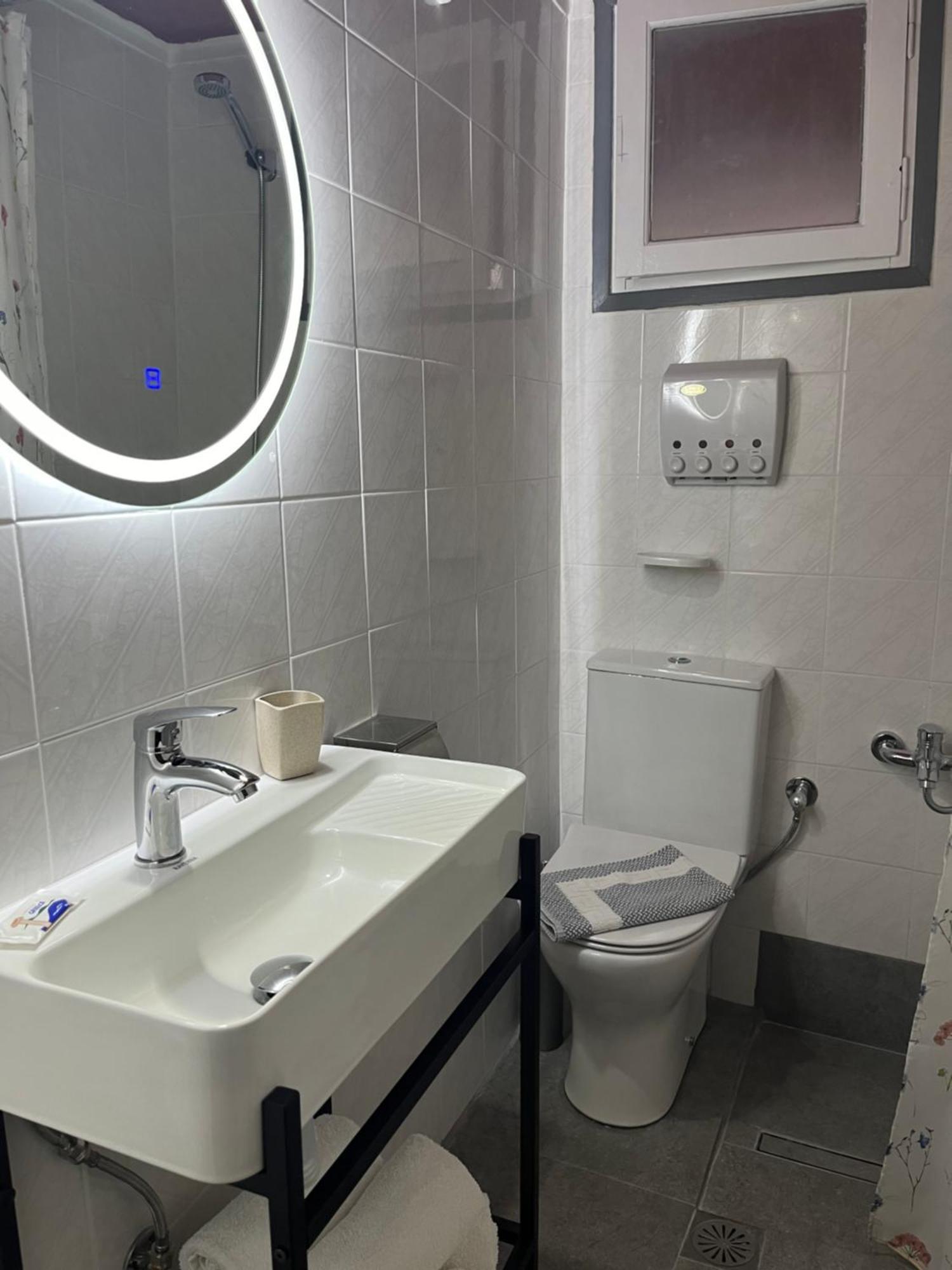 Guesthouse Sinoi Витина Екстериор снимка