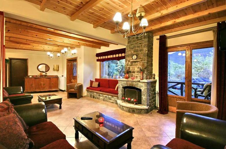 Guesthouse Sinoi Витина Екстериор снимка