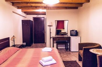 Guesthouse Sinoi Витина Екстериор снимка